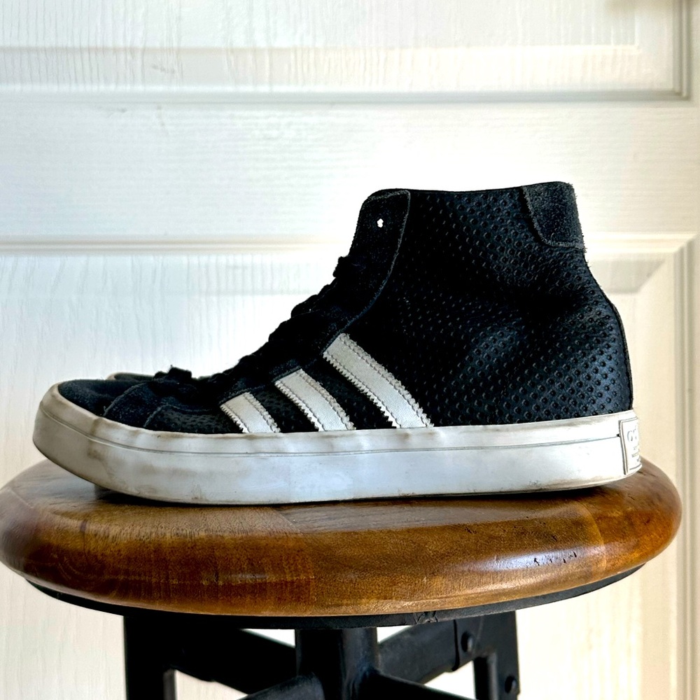 Adidas Court Vantage Mid Women Sneakers size 7.5